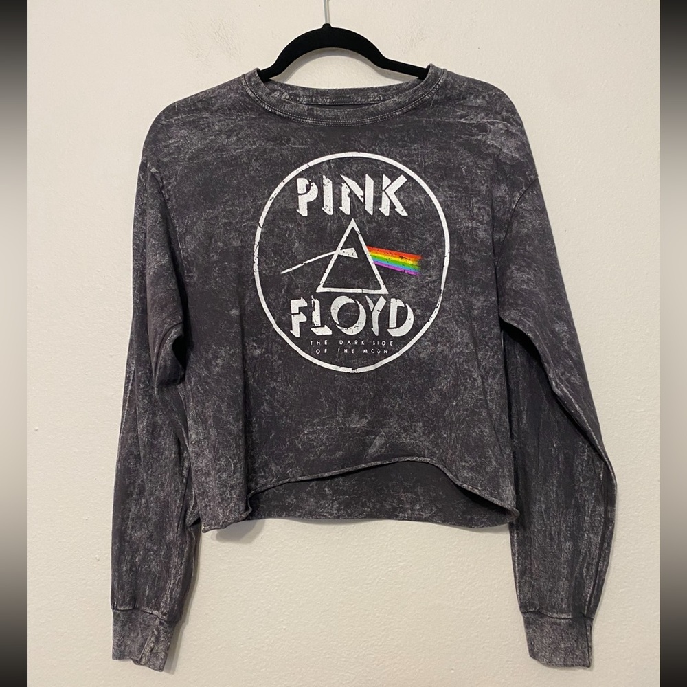 Pink Floyd The Dark Side Of The Moon Long Sleeve Cropped Graphic Band Tee Medium